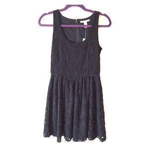 NWT Banana Republic black scoop neck sun dress